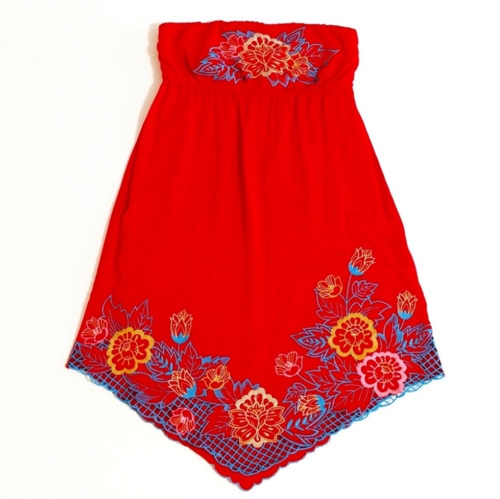 Flying Tomato Strapless Dress